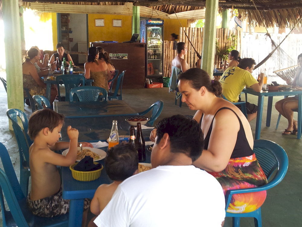 Eco-Hotel Playa Quilombo Las Lisas Buitenkant foto